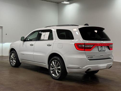 White Knuckle Clearcoat 2024 Dodge Durango Citadel AWD