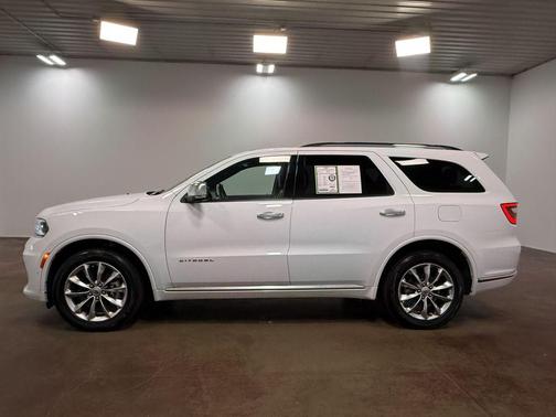 White Knuckle Clearcoat 2024 Dodge Durango Citadel AWD