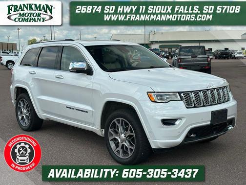 Ivory 3-Coat 2021 Jeep Grand Cherokee Overland