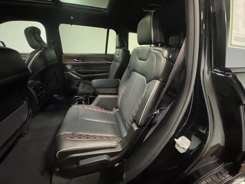 2024 Jeep Grand Cherokee L Summit