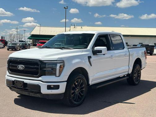 Oxford White 2025 Ford F-150 Lariat