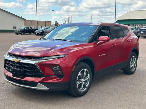 Radiant Red Tintcoat 2025 Chevrolet Blazer 2LT