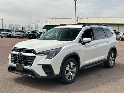 Crystal White Pearl 2024 Subaru Ascent Premium 7-Passenger