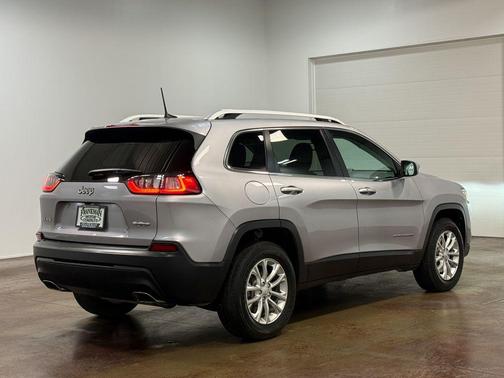 Billet Silver Metallic Clearcoat 2019 Jeep Cherokee Latitude