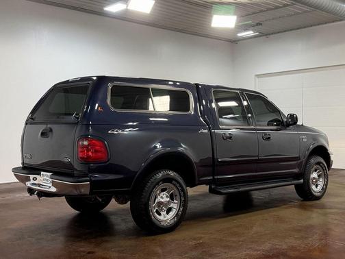 2001 Ford F-150 Lariat