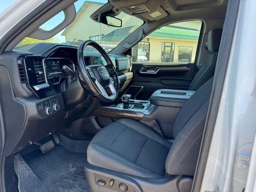 Summit White 2022 GMC Sierra 1500 Elevation