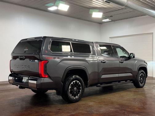 Celestial Silver Metallic 2022 Toyota Tundra SR5