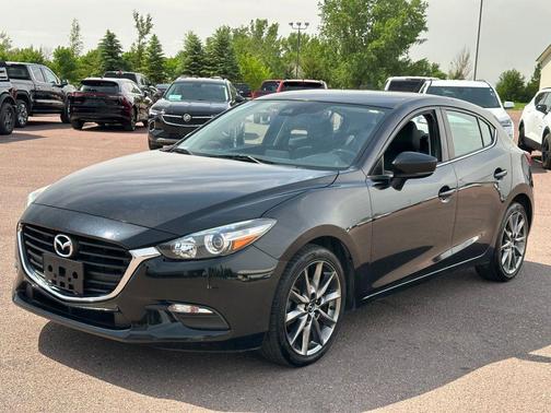 Jet Black Mica 2018 Mazda Mazda3 Touring