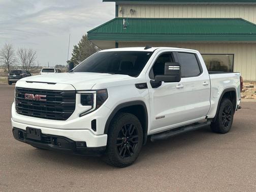 Summit White 2023 GMC Sierra 1500 Elevation