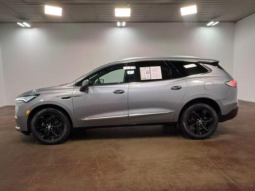 Moonstone Gray Metallic 2023 Buick Enclave Essence AWD