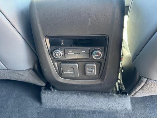 Moonstone Gray Metallic 2023 Buick Enclave Essence AWD