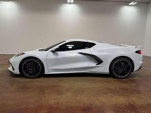2020 Chevrolet Corvette Stingray w/3LT