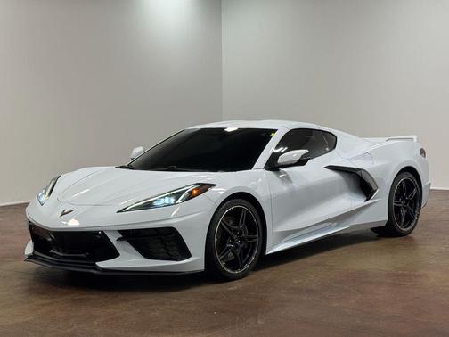 2020 Chevrolet Corvette Stingray w/3LT