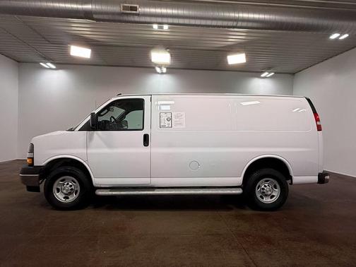 2024 Chevrolet Express 2500 RWD 2500 Regular Wheelbase WT