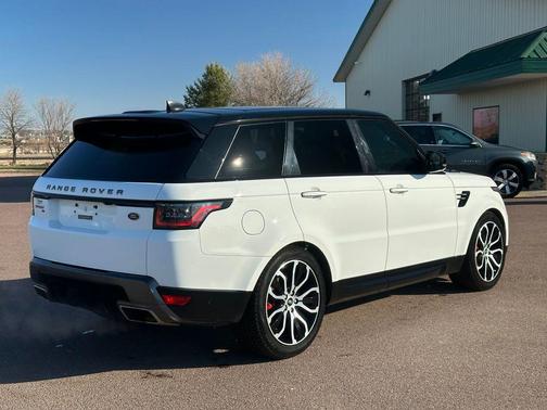 2021 Land Rover Range Rover Sport HSE Silver Edition