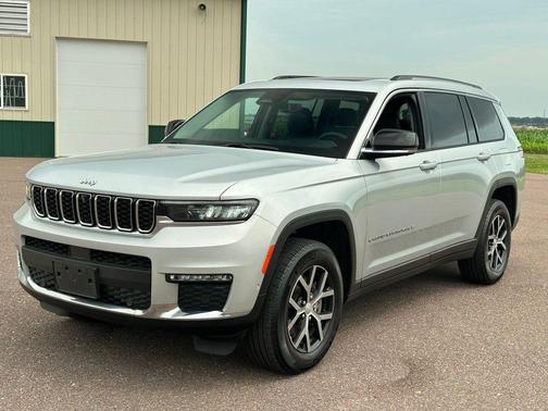 Silver Zynith 2023 Jeep Grand Cherokee L Limited