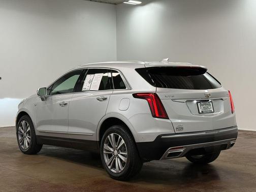 2020 Cadillac XT5 Premium Luxury