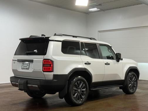 2024 Toyota Land Cruiser Base