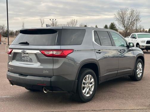 2020 Chevrolet Traverse LS