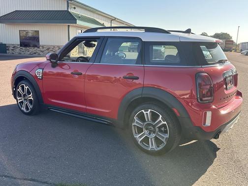 2023 MINI Countryman Cooper S