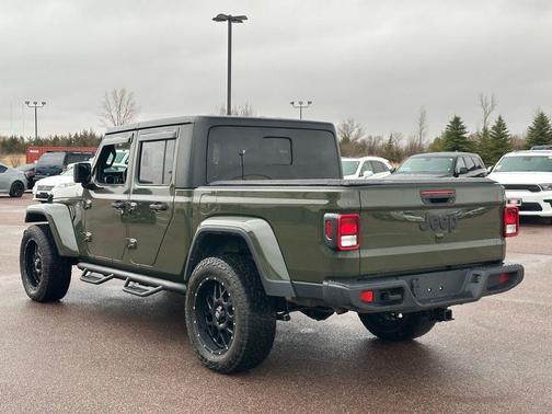 2022 Jeep Gladiator Sport S