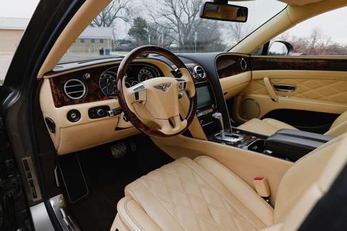 2015 Bentley Flying Spur Base