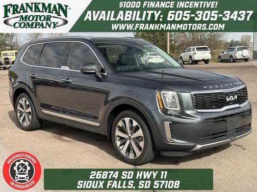 2022 Kia Telluride S