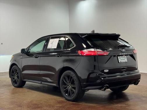 2021 Ford Edge ST Line