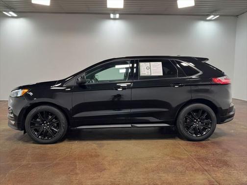 2021 Ford Edge ST Line