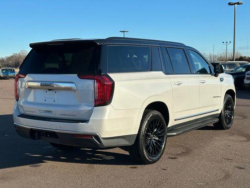 2021 GMC Yukon XL Denali