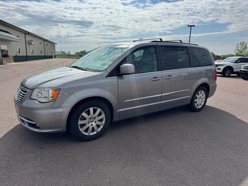 Billet Silver Metallic Clearcoat 2016 Chrysler Town & Country Touring