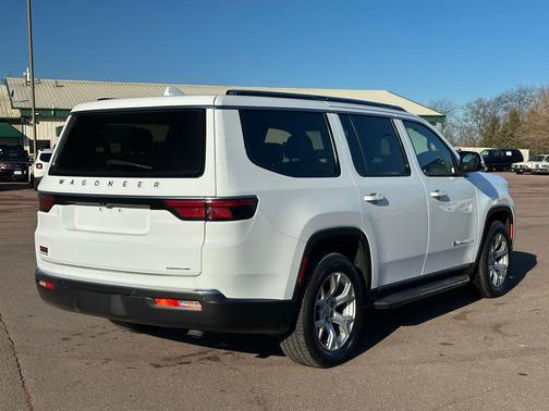 2022 Jeep Wagoneer Series II 4x4