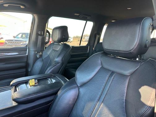 2022 Jeep Wagoneer Series II 4x4