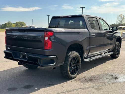 2022 Chevrolet Silverado 1500 Custom Trail Boss