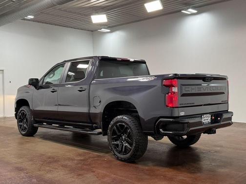 2022 Chevrolet Silverado 1500 Custom Trail Boss