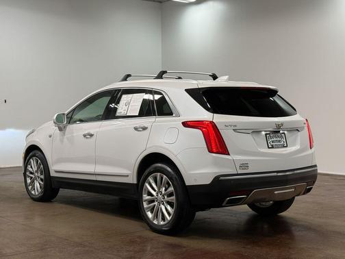 2017 Cadillac XT5 Platinum