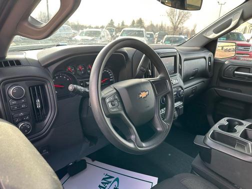 2023 Chevrolet Silverado 1500 Custom