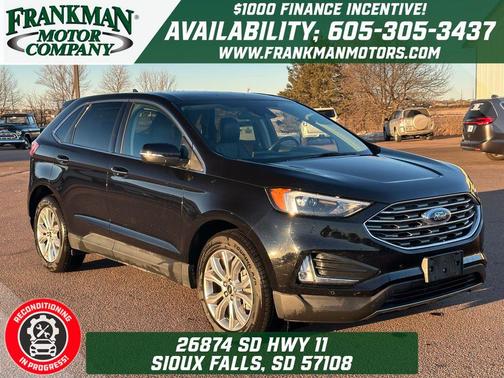 2024 Ford Edge Titanium