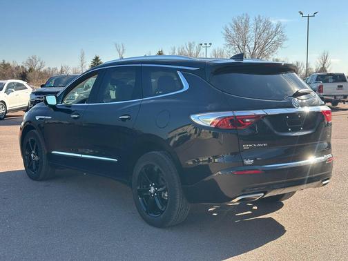 2023 Buick Enclave Essence AWD