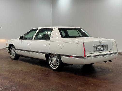 1994 Cadillac DeVille Base