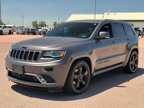 Granite Crystal Metallic Clearcoat 2015 Jeep Grand Cherokee High Altitude