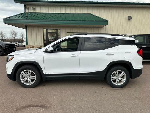 Summit White 2021 GMC Terrain SLE