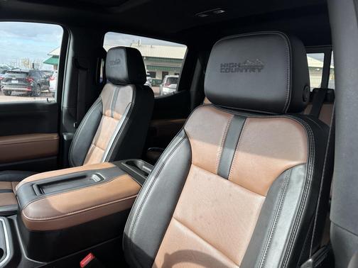 2022 Chevrolet Silverado 1500 High Country