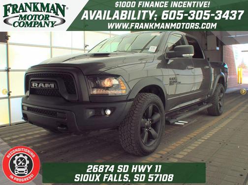 2019 RAM 1500 SLT