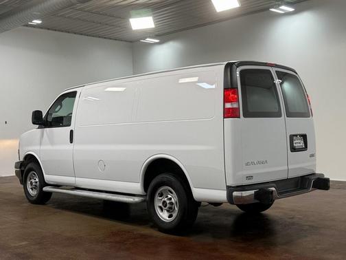 2024 GMC Savana 2500 Work Van