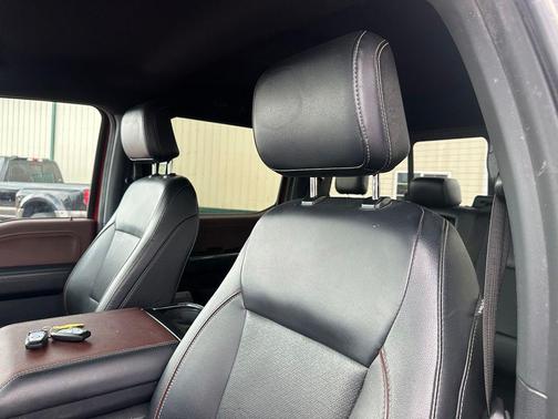 Rapid Red Metallic Tinted Clearcoat 2023 Ford F-150 XL