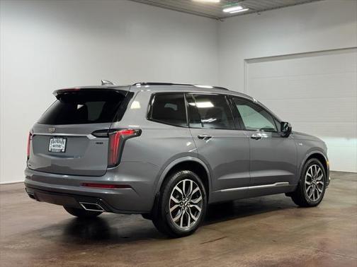2022 Cadillac XT6 Sport AWD