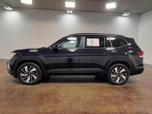 2024 Volkswagen Atlas 2.0T SE w/Technology 4MOTION
