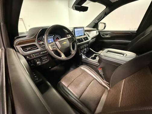 Iridescent Pearl Tricoat 2021 Chevrolet Tahoe High Country
