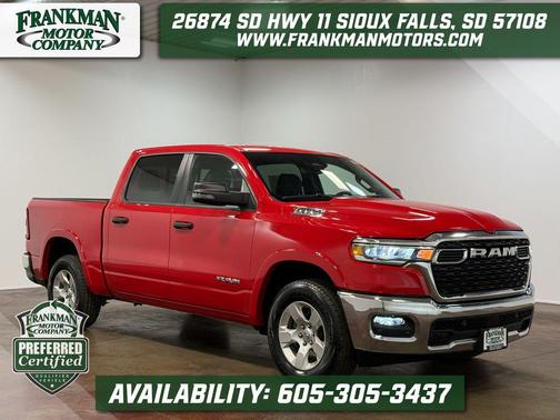 Flame Red Clearcoat 2025 RAM 1500 Big Horn/Lone Star